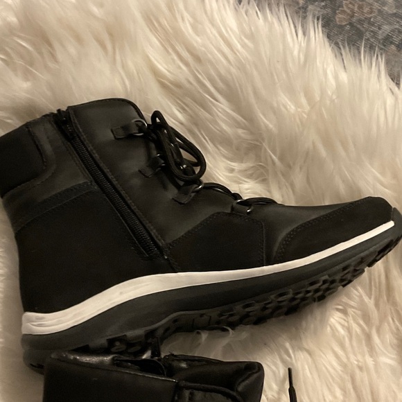 Kim Rogers Black Lace-Up Boots - Picture 3 of 10